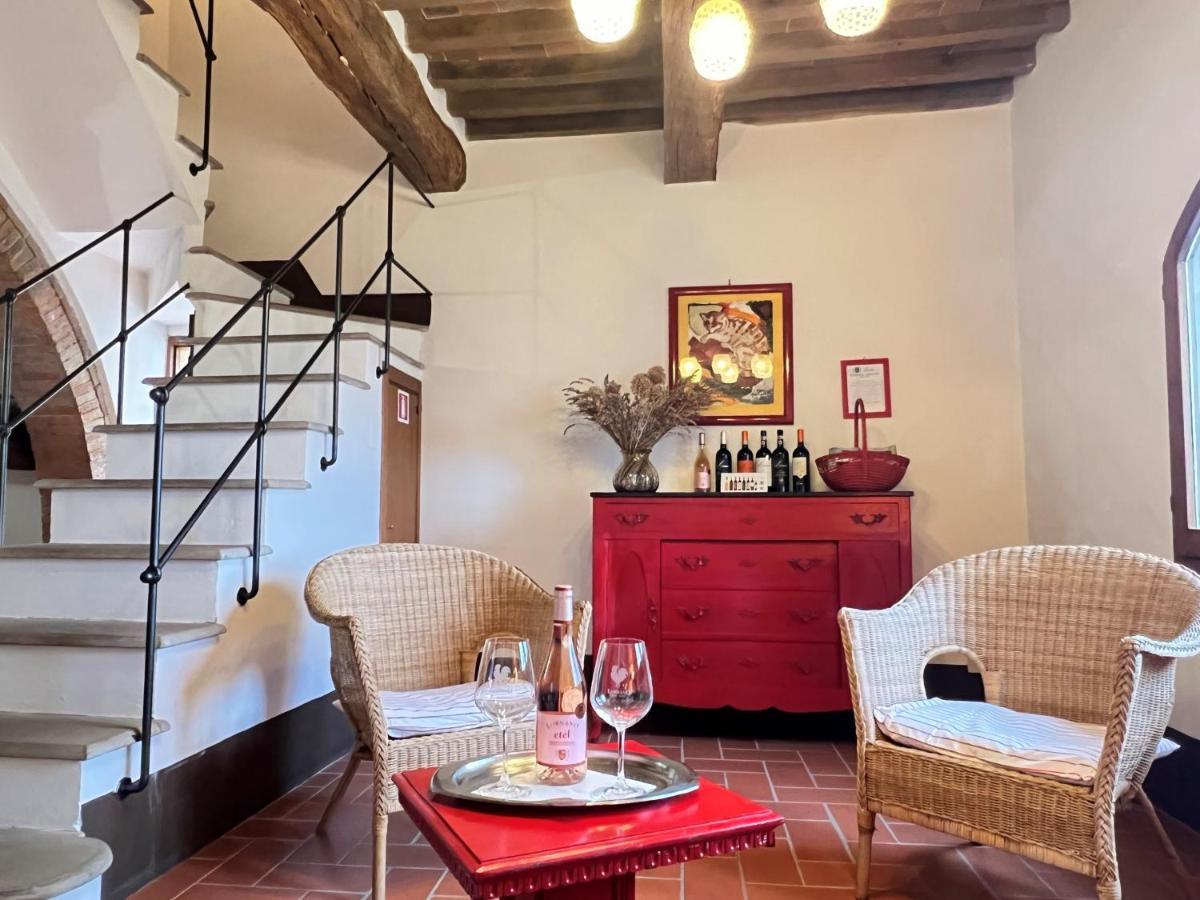 הוילה מונטריג'יוני Fattoria Lornano Winery מראה חיצוני תמונה