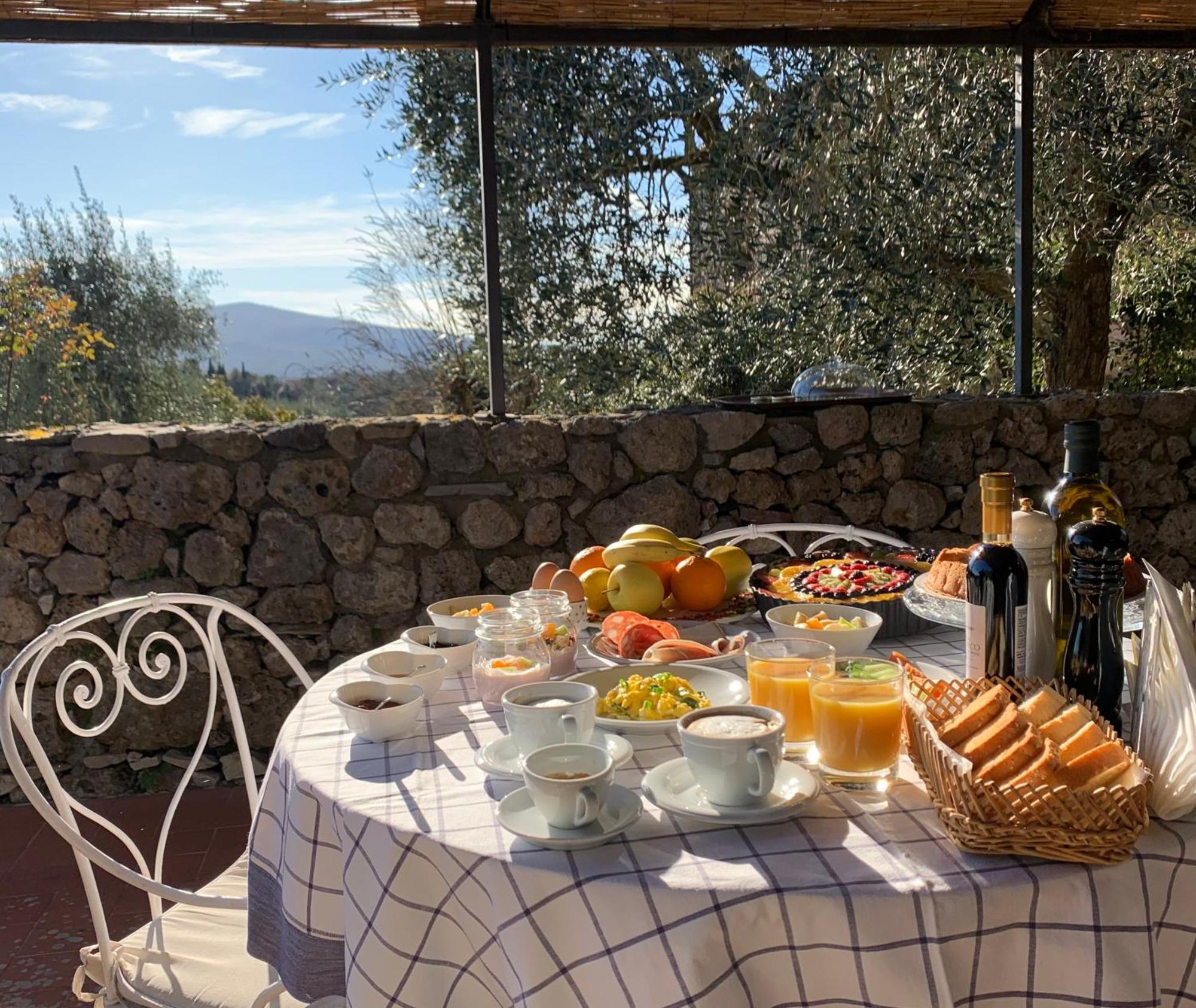 הוילה מונטריג'יוני Fattoria Lornano Winery מראה חיצוני תמונה